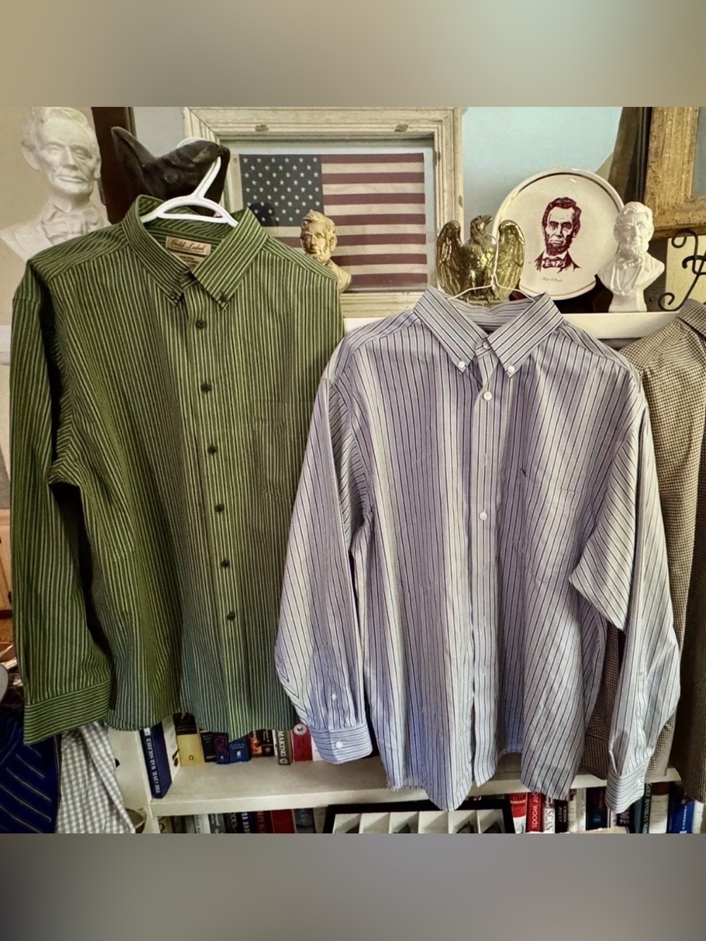 Roundtree & Yorke travelSMART XL Non-Iron Gray-White & Olive-Navy Stripe LS DS